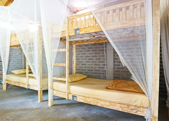 Indopurejoy House - Komala Indah 2*