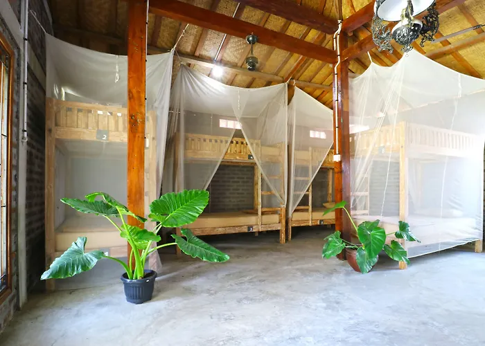 Indopurejoy House - Komala Indah