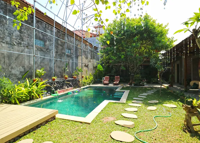 ゲストハウス Indopurejoy House - Komala Indah