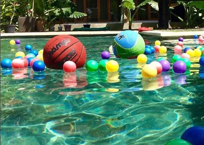 Indopurejoy House - Komala Indah 2*