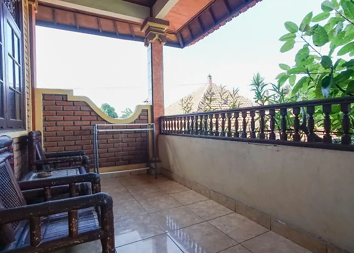 Indopurejoy House - Komala Indah 招待所 2*